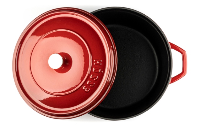 chugunen-komplekt-ot-3-chasti-hosse-cherven-1