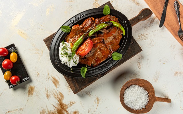 chugunena-plocha-za-pechene-hosse-ovalna-1